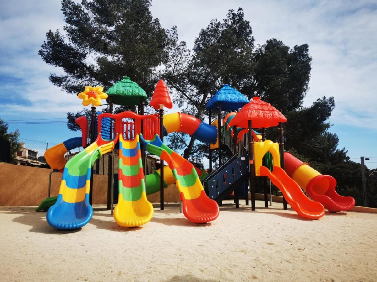 Mobil Home Neuf Camping L Ile Dor Plage St Raphael Avec Piscine Сен-Рафаэль Экстерьер фото